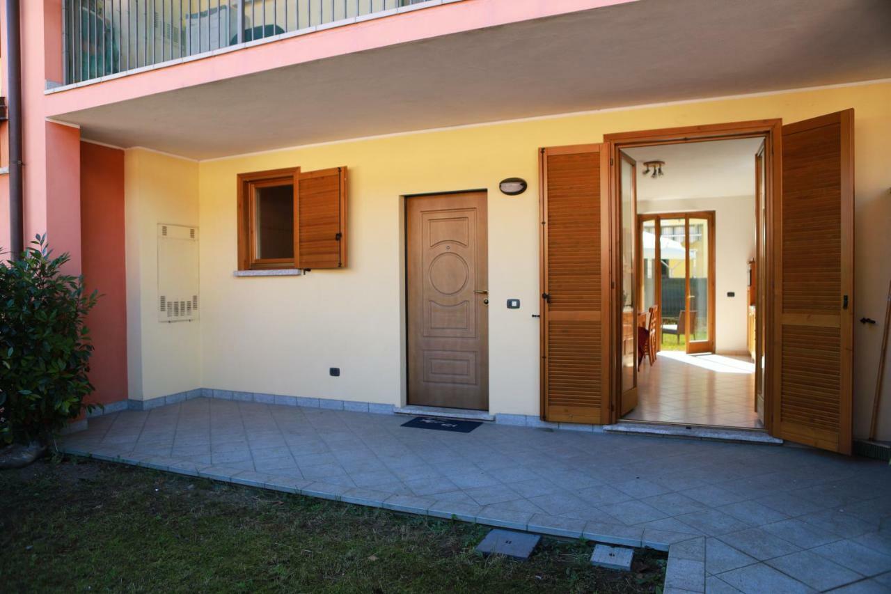 Casa "Giardino Sulla Baia" Daire Colico Dış mekan fotoğraf